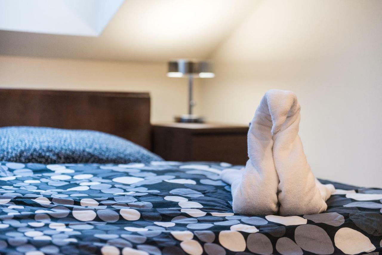 Spacious And Quiet Attic Flat In Centre 프라하 외부 사진